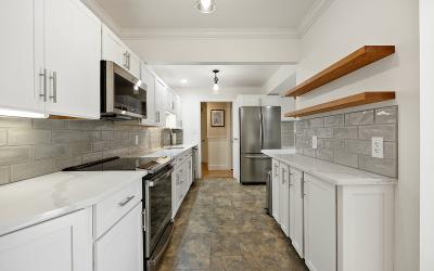 1 Lakeview Drive, Julie & Co. Realty