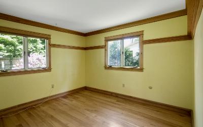 1 Lakeview Drive, Julie & Co. Realty