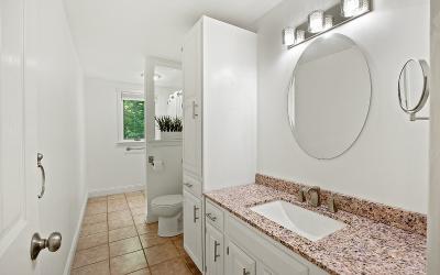 1 Lakeview Drive, Julie & Co. Realty