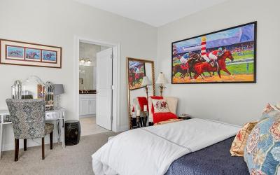 46 Union Avenue, Unit #205, Julie & Co. Realty