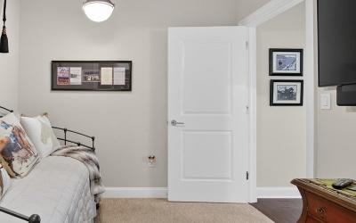 46 Union Avenue, Unit #205, Julie & Co. Realty