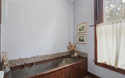 18 E. High Street, Julie & Co. Realty