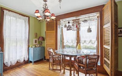 18 E. High Street, Julie & Co. Realty