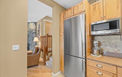 21 Top of the World, Julie & Co. Realty