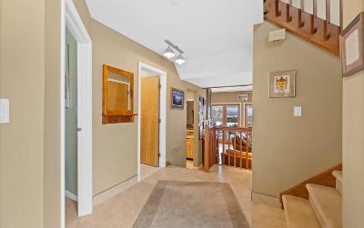 21 Top of the World, Julie & Co. Realty