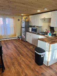 159 Champlain avenue, Julie & Co. Realty