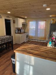 159 Champlain avenue, Julie & Co. Realty