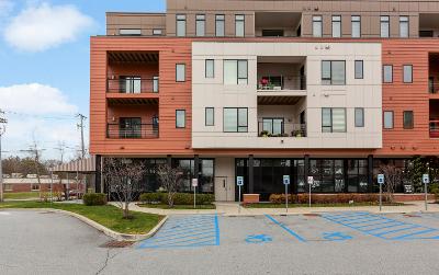 2 West Avenue, Julie & Co. Realty