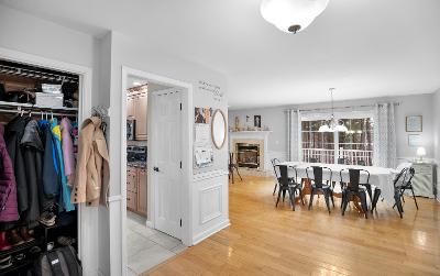 29 Heinrick Circle, Julie & Co. Realty