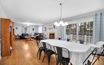 29 Heinrick Circle, Julie & Co. Realty