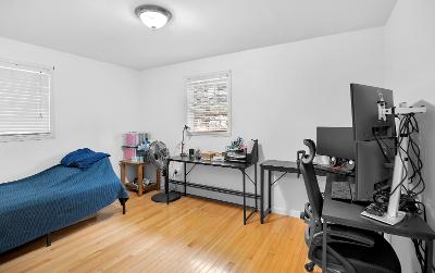 29 Heinrick Circle, Julie & Co. Realty