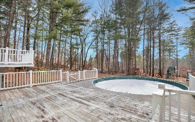 29 Heinrick Circle, Julie & Co. Realty