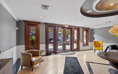 70 Railroad Place, Unit 403, Julie & Co. Realty