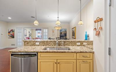 70 Railroad Place, Unit 403, Julie & Co. Realty