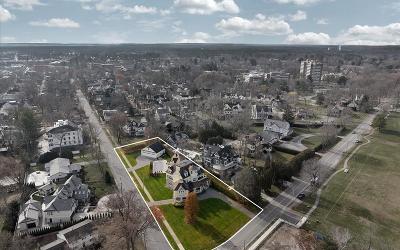 2 Clement Avenue, Julie & Co. Realty