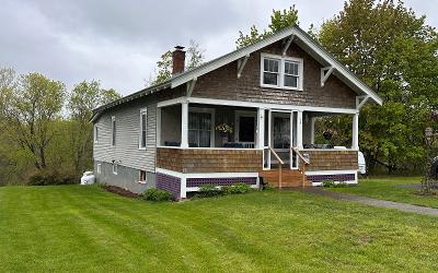 34 Saint Claire Street, Julie & Co. Realty
