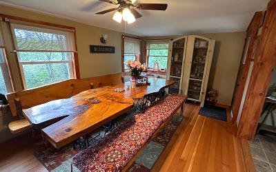 34 Saint Claire Street, Julie & Co. Realty