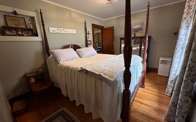 34 Saint Claire Street, Julie & Co. Realty
