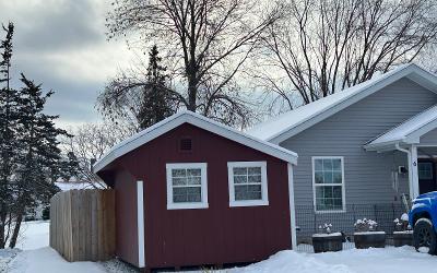 6 Saint Claire Street, Julie & Co. Realty