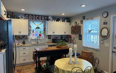 6 Saint Claire Street, Julie & Co. Realty