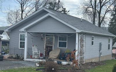 6 Saint Claire Street, Julie & Co. Realty