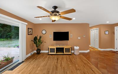 4 Nicklaus Drive, Julie & Co. Realty