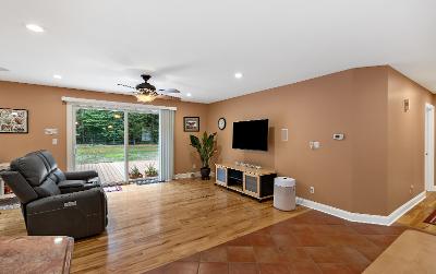 4 Nicklaus Drive, Julie & Co. Realty