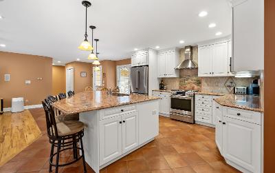 4 Nicklaus Drive, Julie & Co. Realty