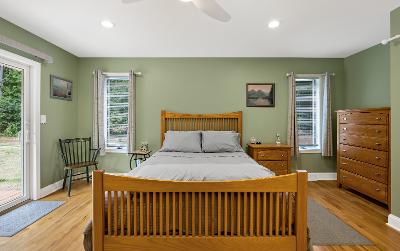 4 Nicklaus Drive, Julie & Co. Realty