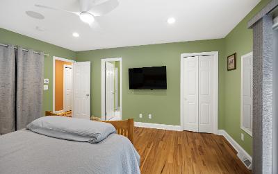 4 Nicklaus Drive, Julie & Co. Realty