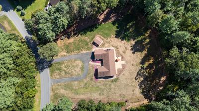 4 Nicklaus Drive, Julie & Co. Realty