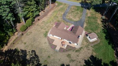 4 Nicklaus Drive, Julie & Co. Realty
