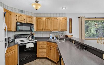 47 Gore Village Lane, Unit #16, Julie & Co. Realty