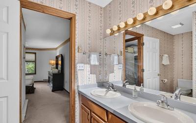 47 Gore Village Lane, Unit #16, Julie & Co. Realty