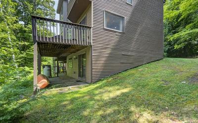 47 Gore Village Lane, Unit #16, Julie & Co. Realty