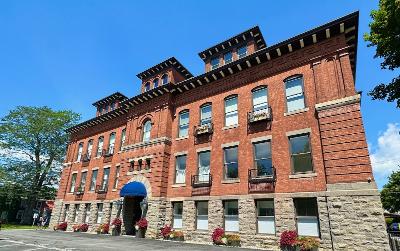 77 Van Dam Unit #105, Julie & Co. Realty