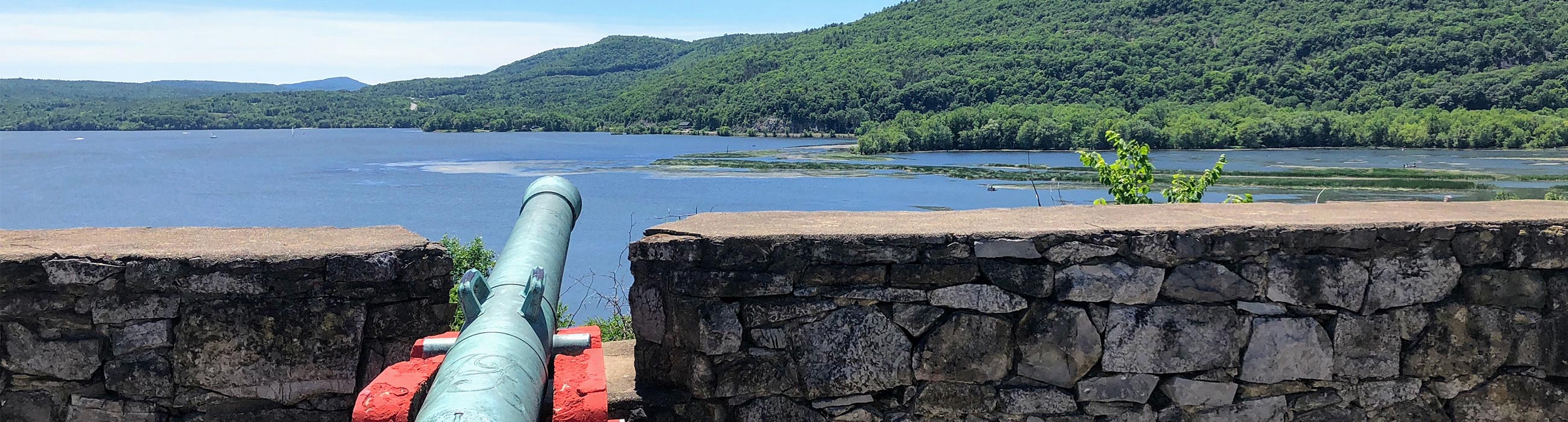 The Adirondacks Adirondack Mountains Guide to Hotels, Activities