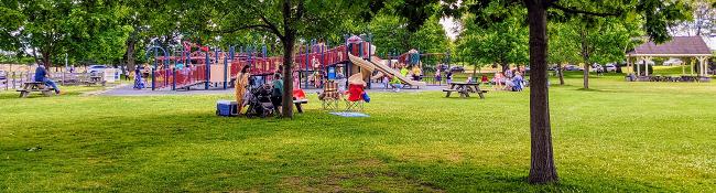 people at the crossings park in colonie