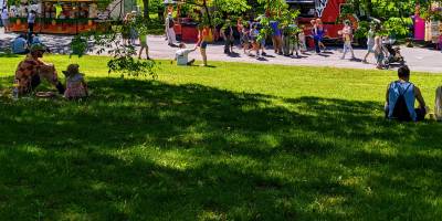 people and vendors at tulip festival