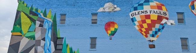 hot air balloon mural on building