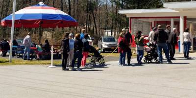 people at country drive in in clifton park