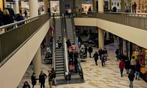 inside crossgates mall